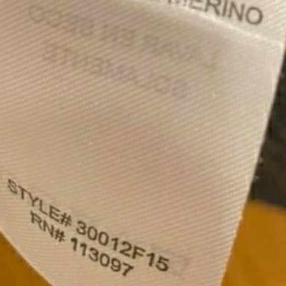 A. MOSS Sweater cap - Picture 12 of 16